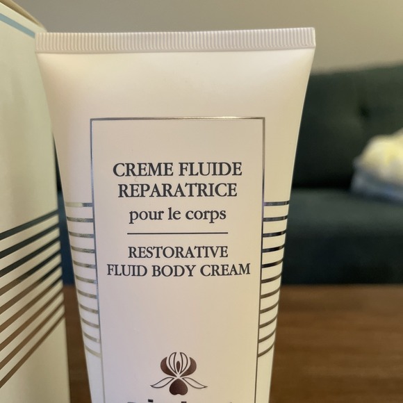 Sisley Restorative Fluid Body Cream 5.1oz 150ml‎ Creme Fluide Reparatrice NEW - Picture 3 of 9
